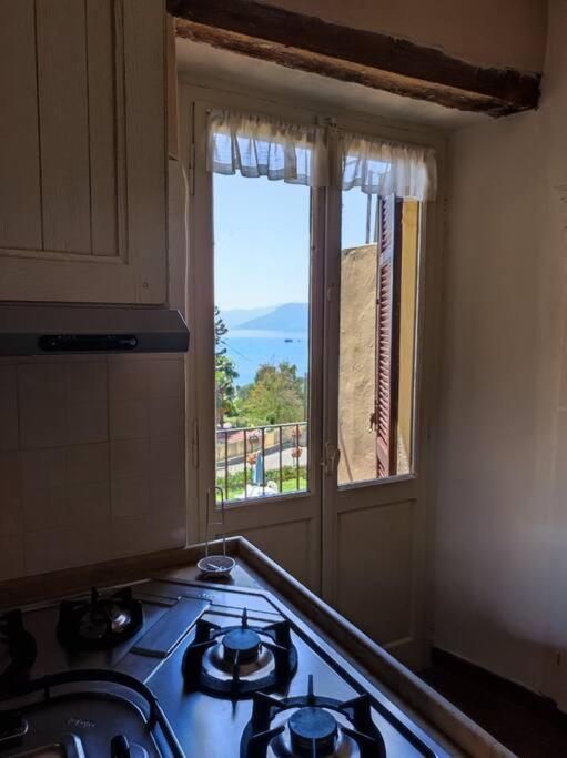 Appartement Mo&Ma - Panorama E Relax à Maccagno Extérieur photo